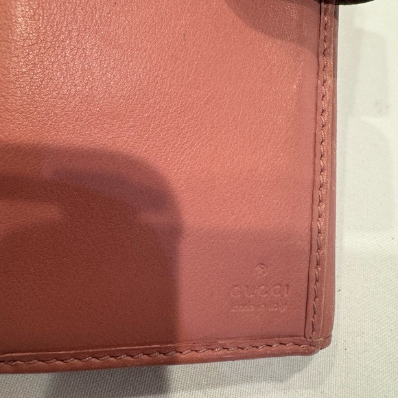 Authentic Gucci wallet - Picture 6 of 12